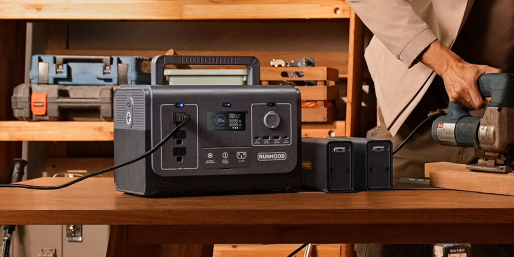 RUNHOOD Solar Generator Rallye 1200 Pro Portable Power Station with Swappable Batteries